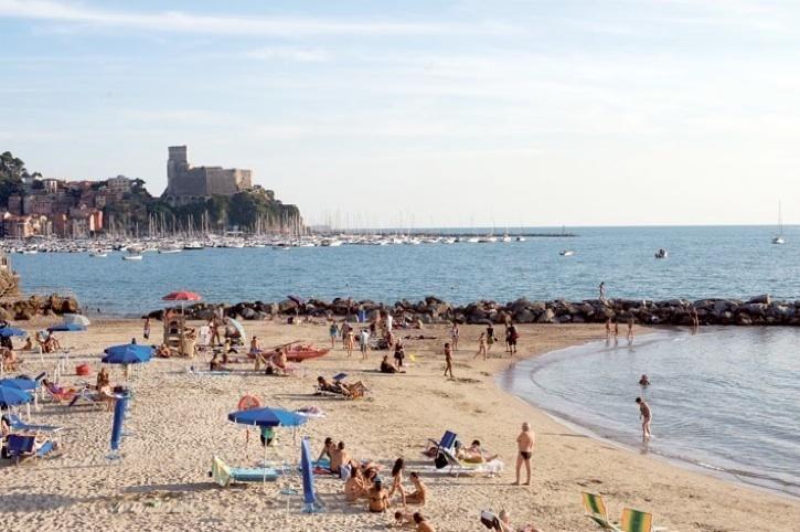 Affittacamere La Baia Di Lerici Exterior photo